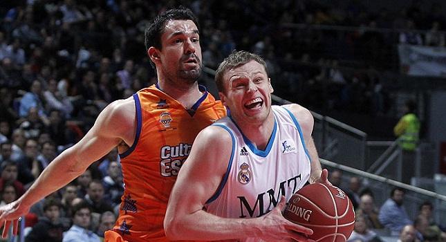 Χάνει η Μπάρτσα, νικάει η Ρεάλ!