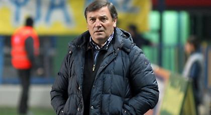 Πρώτα ο επιθετικός