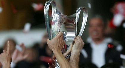 Μνηστήρες έτοιμοι για όλα