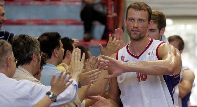 Στον Κολοσσό ο Νάτζφεϊ