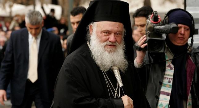 Ιερώνυμος: «Προσφέρω την εκκλησιαστική γη σε όσους θέλουν να γίνουν αγρότες»