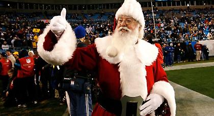 Η Πρέμιερ... γιορτάζει στα γήπεδα