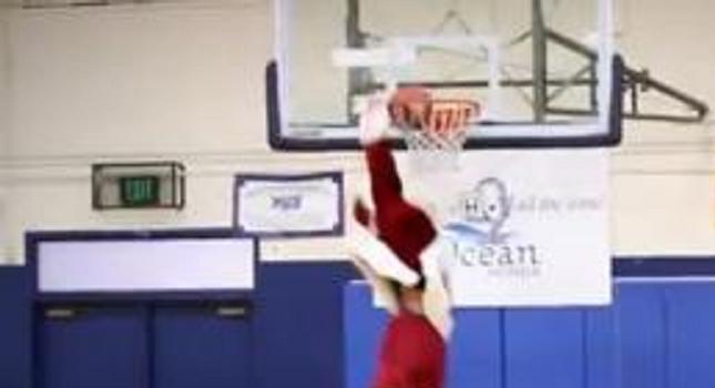 Τα καρφώματα του Αϊ Βασίλη