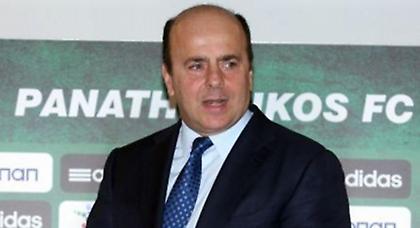 Πληρώνω. Υπογράψτε…