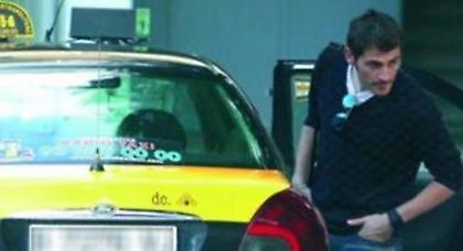 Κρυφή επίσκεψη στην Μπαρτσελόνα ο Κασίγιας