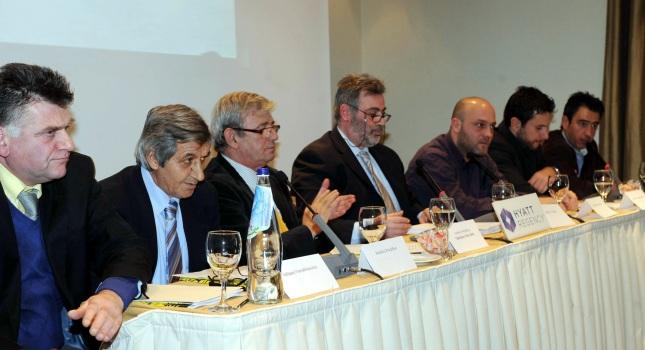 «Μια γροθιά για τον Άρη»