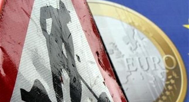 Reuters: Κανείς δεν μπορεί να πιστεύει ότι η Ελλάδα θα βγει από το ευρώ