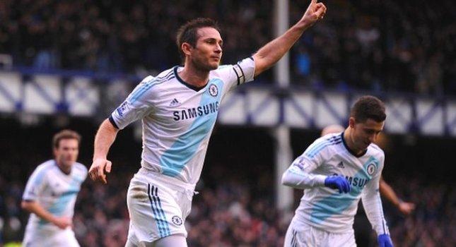 Και ξανά προς τη δόξα τραβά