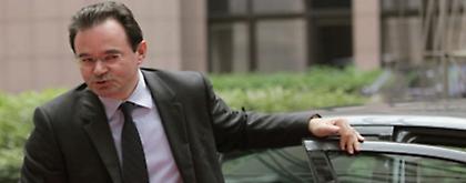 Ο Παπακωνσταντίνου αμάρτησε για… τις ξαδέρφες του!