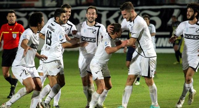 Καλή χρονιά από ΟΦΗ