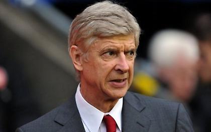 Βενγκέρ: «Ψάχνουμε για παίκτες»