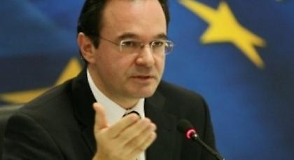 Ο Γ.Παπακωνσταντίνου φερετζές του συστήματος