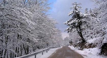 Χαλάει ο καιρός, έρχονται χιόνια στην Πάρνηθα