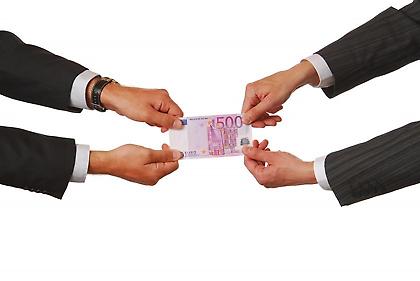 FC: Επικοινωνιακές νίκες και τρίχες κατσαρές