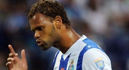 Δεν δανείζει Ρολάντο στη Νάπολι η Πόρτο