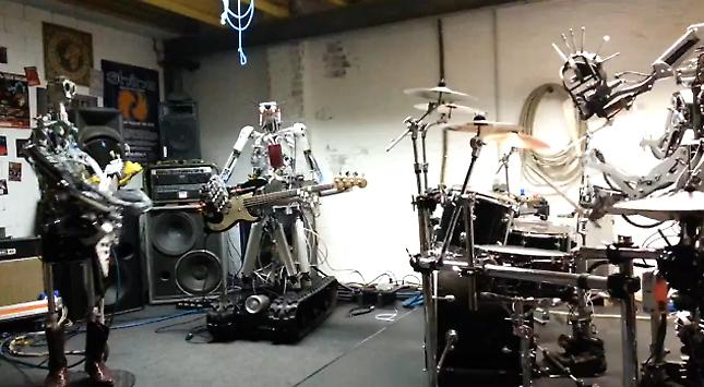 Τα ρομπότ έφτιαξαν συγκρότημα