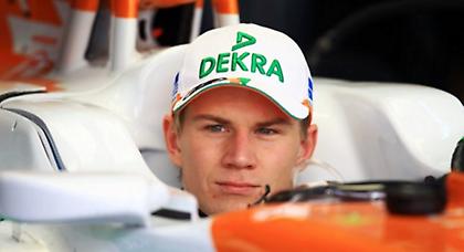 Κρατά μικρό καλάθι ο Χούλκενμπεργκ