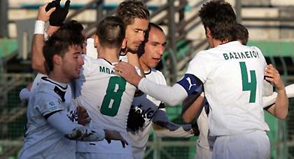 Τον πήρε και τον σήκωσε