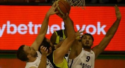 Σάρωσε τη «Φενέρ» η Εφές