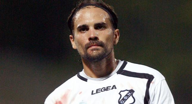 Παίζει με Άρη ο Βερόν