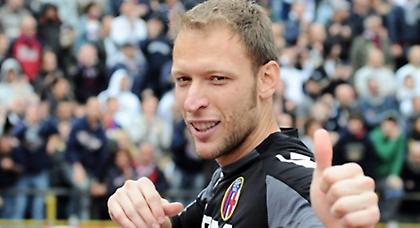 «Δεν νιώθω να απειλείται η θέση μου»