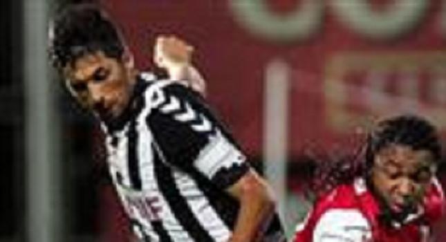 Λέει «αντίο» στον τίτλο…