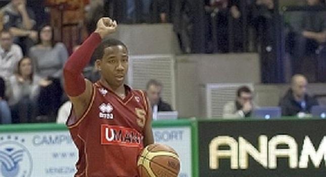 «Βόμβα» από Βενέτσια, άνετα η Καντού