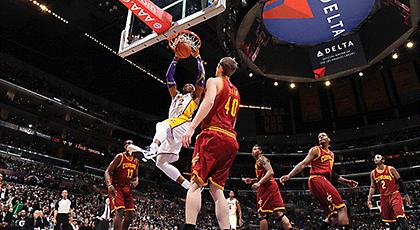 Επιτέλους νίκη για Λέικερς