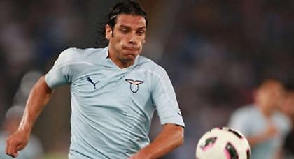 «Κολλημένο πάνω μου το χέρι»