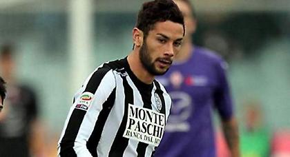 Υπογράφει στη Φιορεντίνα ο Λαρόντο