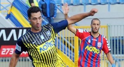«Πραγματικός σέντερ φορ ο Περόνε»