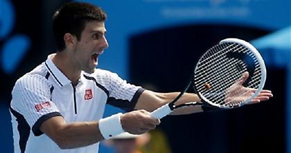 Στους «16» ο Τζόκοβιτς