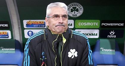 «Τσέκαρε» τους νέους ο Φάμπρι