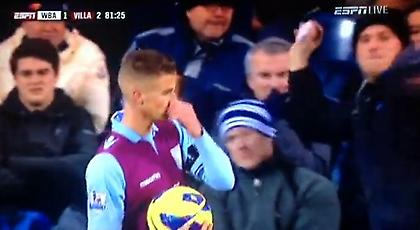 Επίθεση με… χιονόμπαλα (video)