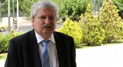 «Ο Διώτης μου είπε να αντιγράψω το στικάκι»