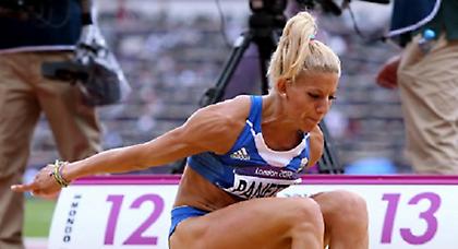 Δεν πάει ο Τσάτουμας, πάνε οι κοπέλες