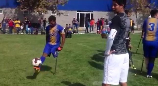 Βιρτουόζος της μπάλας!