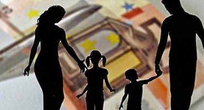 Μέχρι 160 ευρώ το μήνα χάνουν τρίτεκνοι και πολύτεκνοι