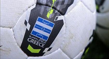 Τα βλέμματα στο Περιστέρι