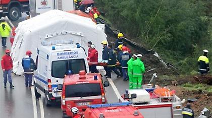 Τραγωδία από πτώση λεωφορείου σε χαράδρα στην Πορτογαλία