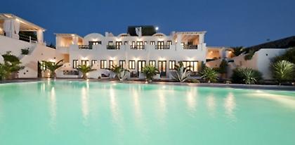 Τα κορυφαία ξενοδοχεία στον κόσμο το 2013 από το TripAdvisor - στη Σαντορίνη το κορυφαίο μικρό