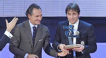 Βραβεύσεις με κους-κους για διαιτησία