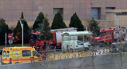 Σεκιουριτάς: «Δύο γυναίκες κι ένας άνδρας έβαλαν τη βόμβα στο Mall»