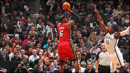 Μην αγριεύετε τον Λεμπρόν