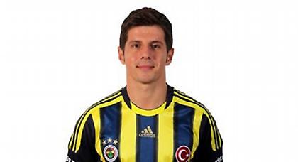 Επέστρεψε στη Φενέρ ο Εμρέ