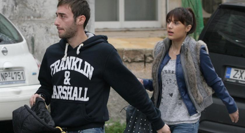 Στα γραφεία οι… νεοσύλλεκτοί