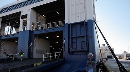 Δεμένα για δεύτερη μέρα τα πλοία