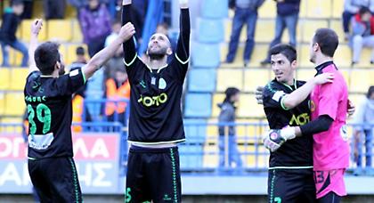 Ήταν να μην πάρει το… ρόπαλο