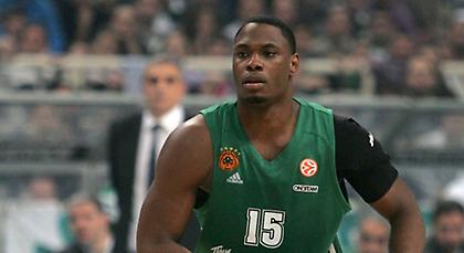 Μπανκς: «Θα είμαστε 15 άτομα απέναντι σε όλους»