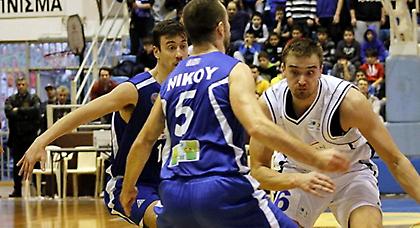 «Η ομάδα στα χέρια μας»